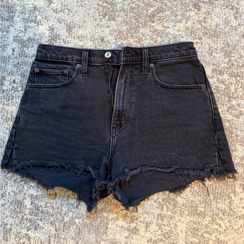 Abercrombie The Mom Shorts High Rise